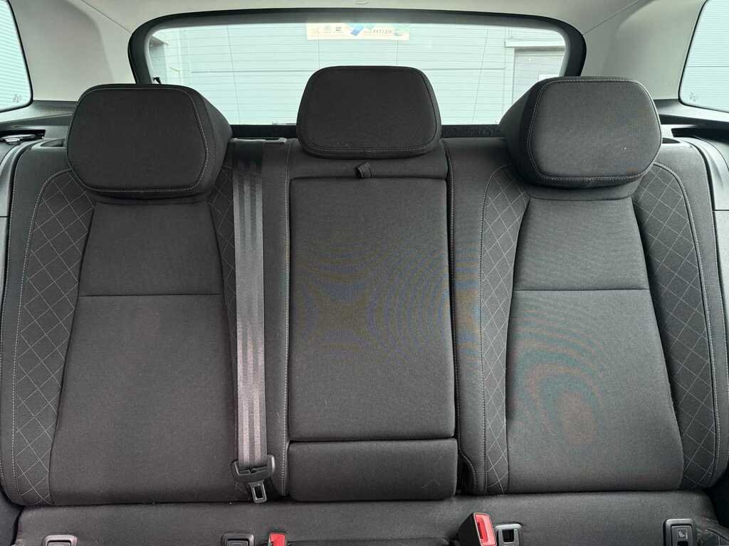 Skoda Karoq Se Silver #13