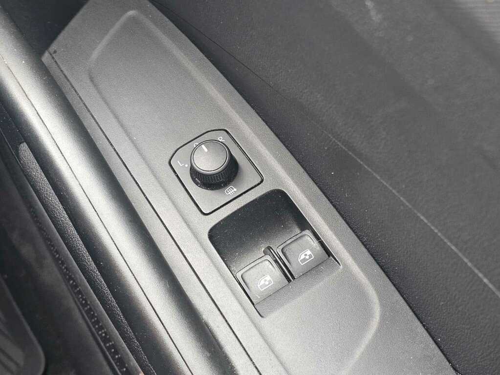 Skoda Fabia 1.0 Tsi Colour Edition 95Ps 5-Dr Hatchback Blue #14