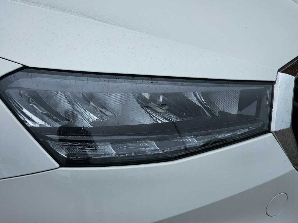 Skoda Fabia 1.0 Tsi Colour Edition Hatchback White #4