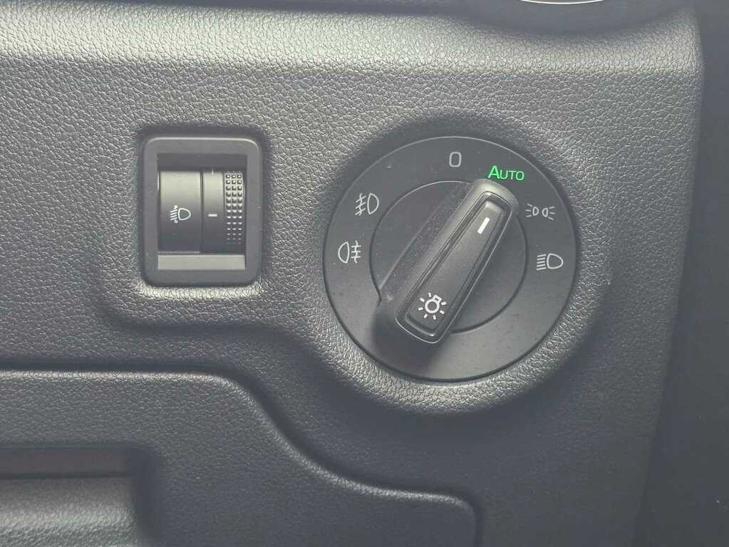 Skoda Fabia 1.0 Tsi Colour Edition 95Ps 5-Dr Hatchback Blue #15
