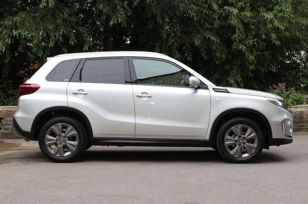 Suzuki Vitara 1.4 Boosterjet 48V Hybrid Sz-t Silver #4