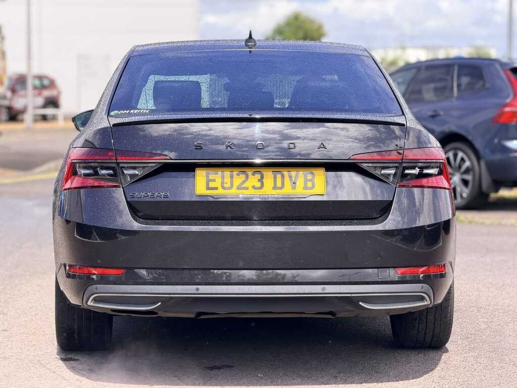Skoda Superb 2.0 Tdi Cr Sport Line Plus Dsg Black #5