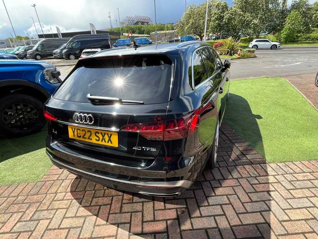 Audi A4 Avant 40 Tfsi 204 S Line S Tronic Black #4