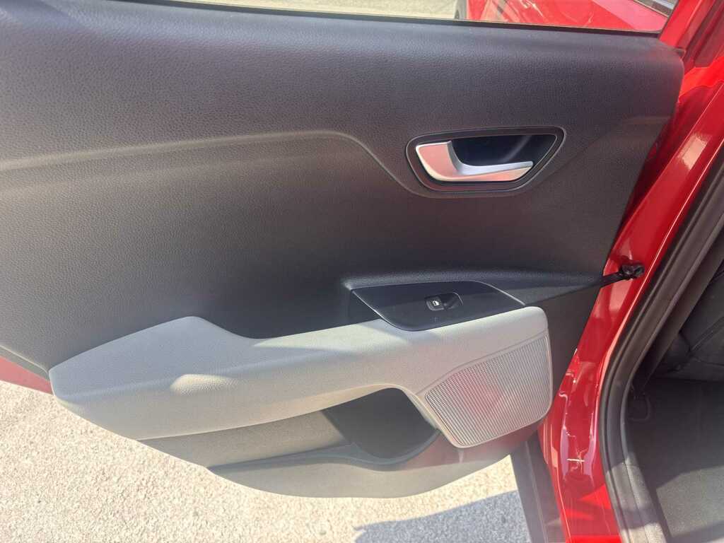 Kia Stonic 1.0T Gdi 4 Yellow #22