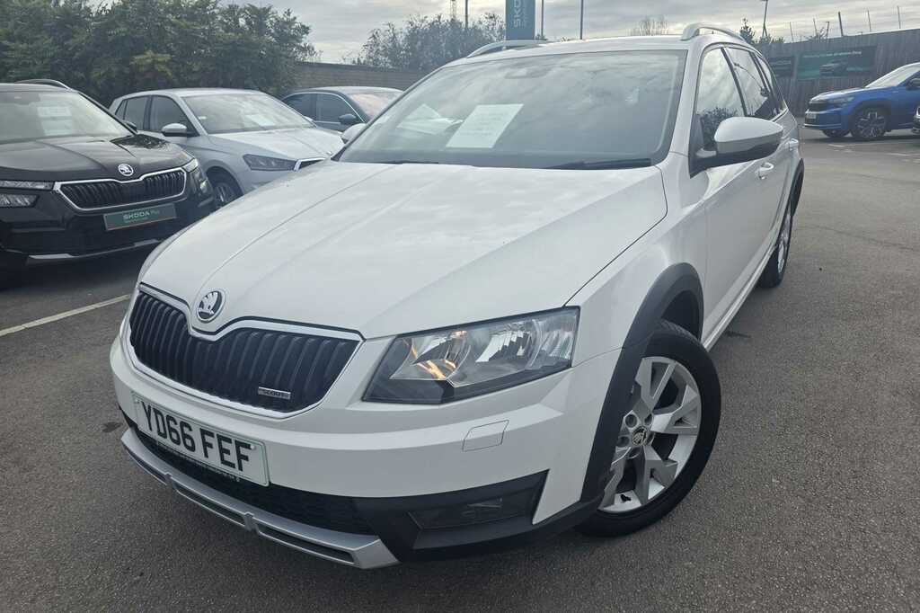Skoda Octavia 2.0 Tdi Cr Vrs Red #13