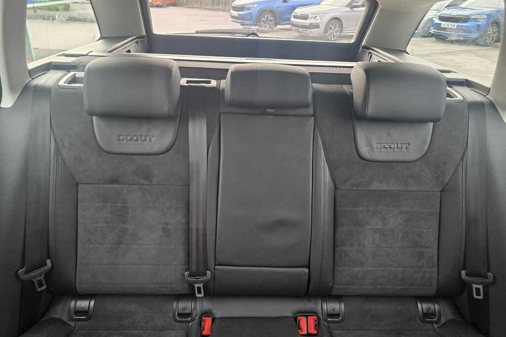 Skoda Octavia 2.0 Tdi Cr Vrs Red #38
