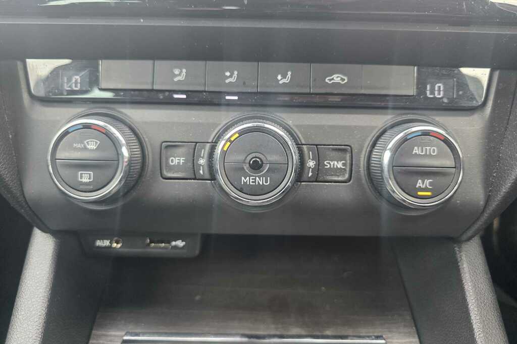 Skoda Octavia 2.0 Tdi Cr Vrs Red #34