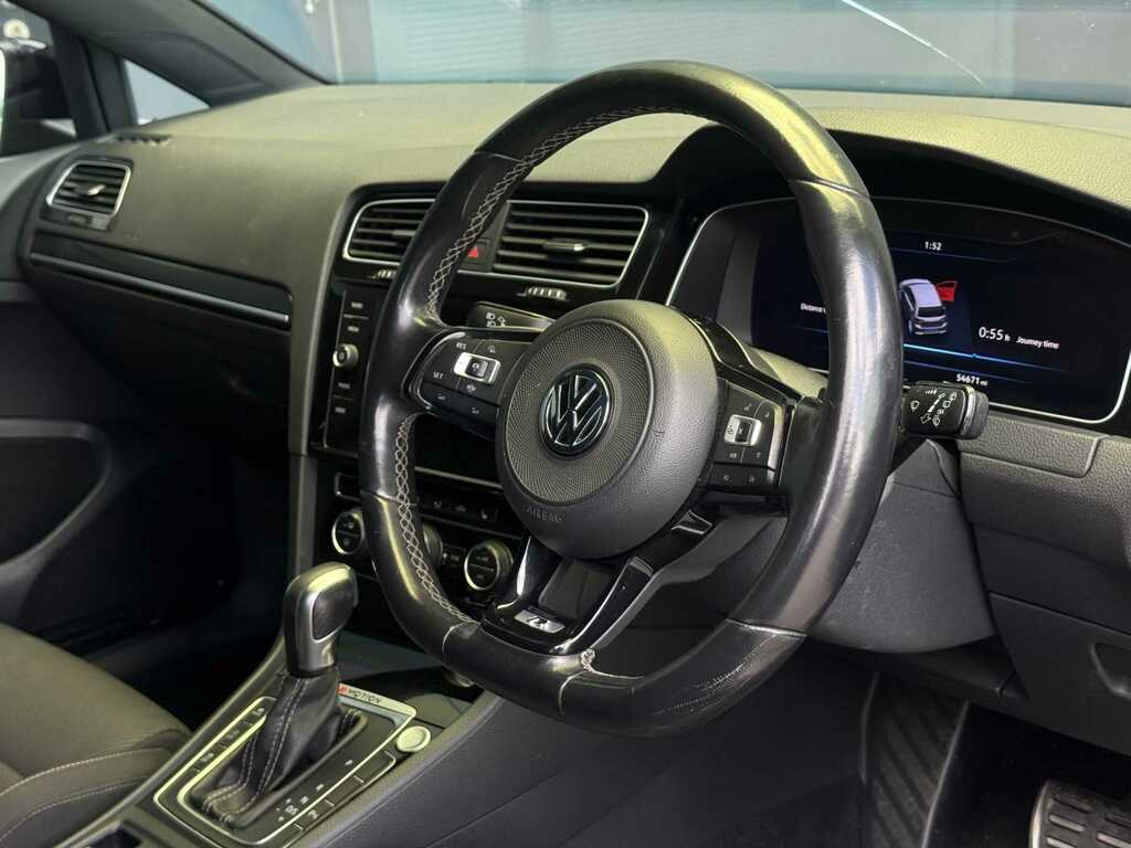 Volkswagen Golf 2.0 Tsi 300 R 4Motion Dsg Black #2