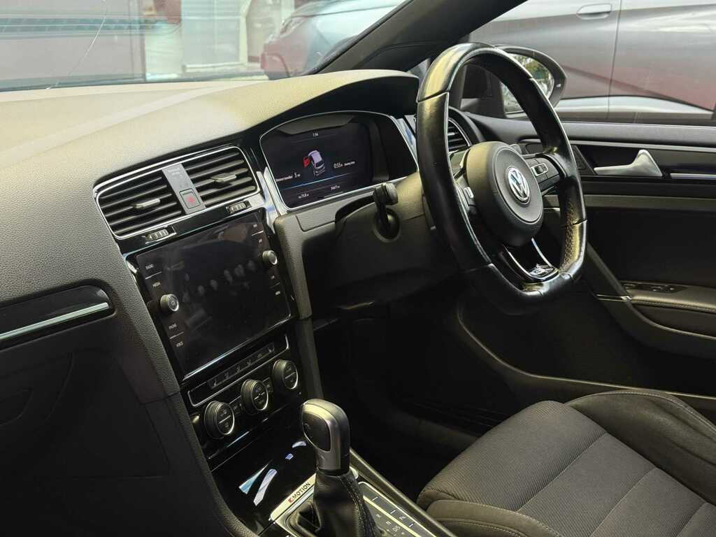 Volkswagen Golf 2.0 Tsi 300 R 4Motion Dsg Black #6