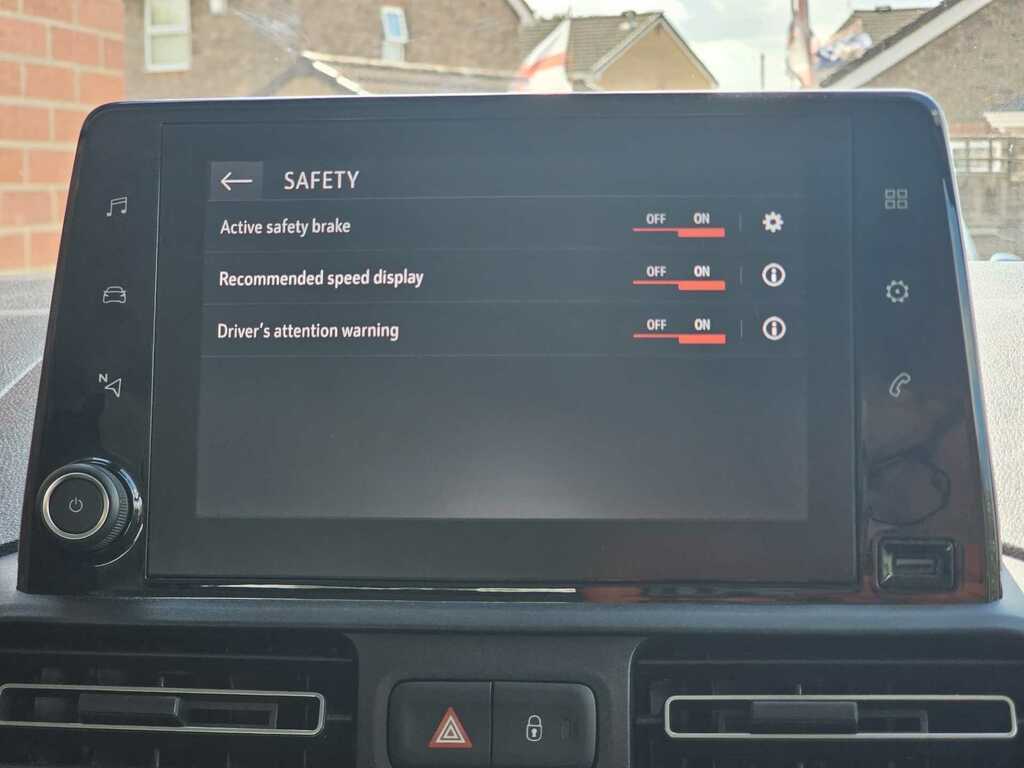 Vauxhall Combo Life 1.5 Turbo D Energy Grey #11