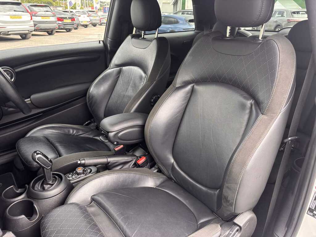 Mini Hatch F55 Mini 5-Door Hatch Cooper Sport Lci Green #26