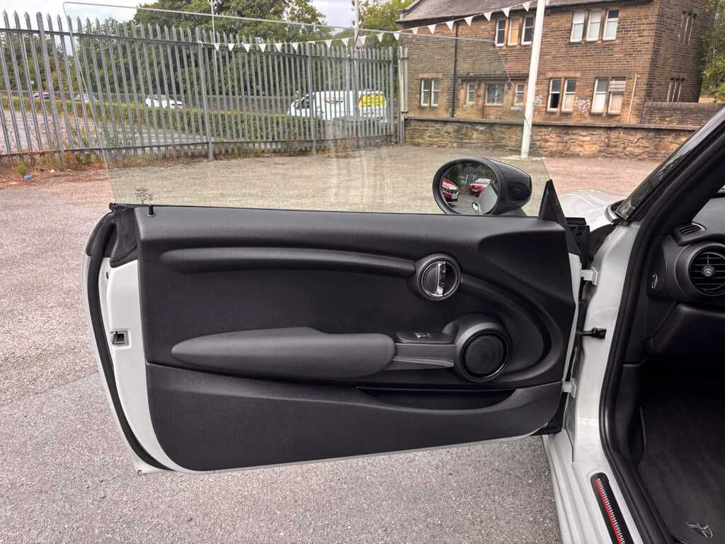 Mini Hatch F55 Mini 5-Door Hatch Cooper Sport Lci Green #28