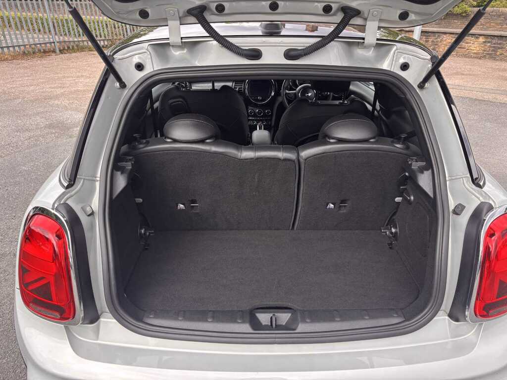 Mini Hatch 1.5 Cooper Sport II Silver #6