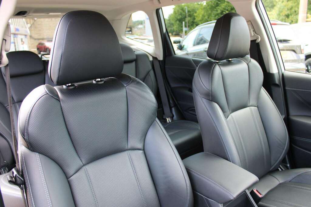 Subaru Forester 2.0I E-boxer Xe Premium Lineartronic Black #21
