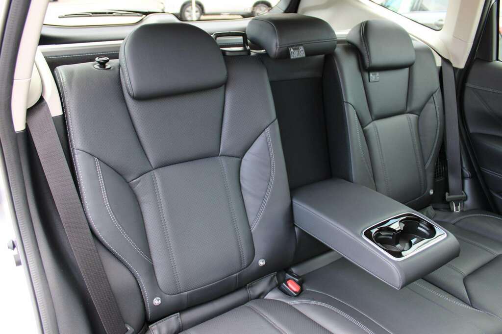 Subaru Forester 2.0I E-boxer Xe Premium Lineartronic Black #23
