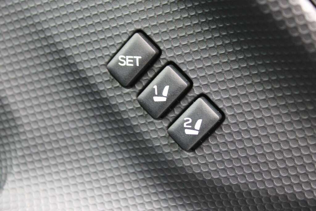 Subaru Forester 2.0I E-boxer Xe Premium Lineartronic Black #18