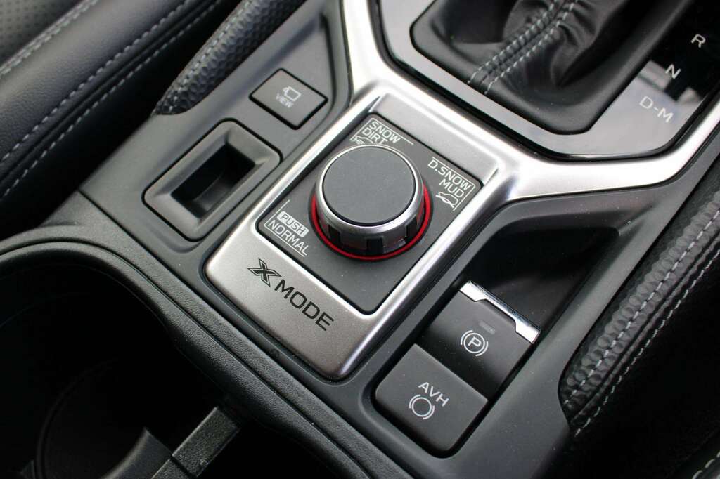 Subaru Forester 2.0I E-boxer Xe Premium Lineartronic Black #31