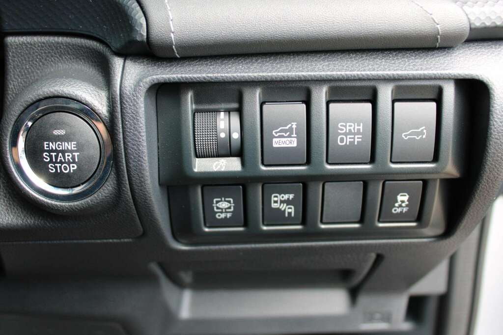 Subaru Forester 2.0I E-boxer Xe Premium Lineartronic Black #38