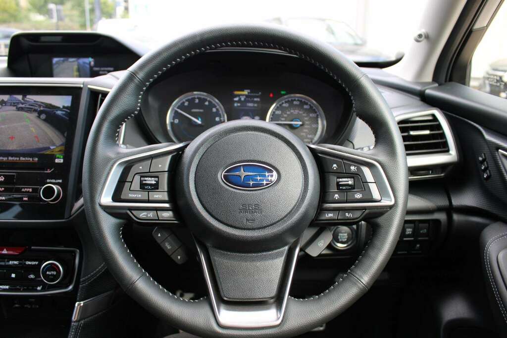 Subaru Forester 2.0I E-boxer Xe Premium Lineartronic Black #36