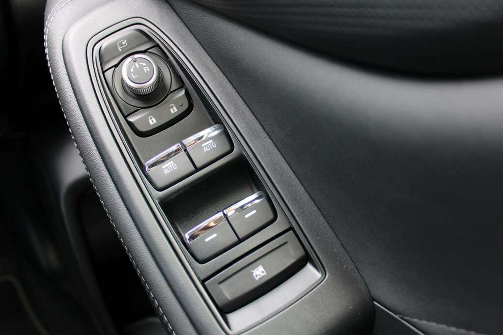 Subaru Forester 2.0I E-boxer Xe Premium Lineartronic Black #39