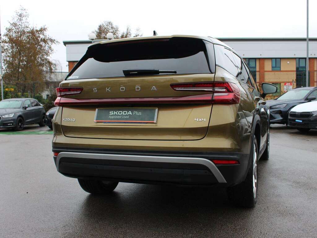 Skoda Kodiaq 2.0 Tdi 193 Se L 4X4 Dsg 7 Seat Gold #5