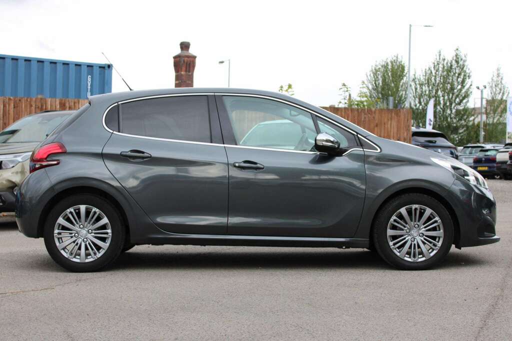 Peugeot 208 1.6 Bluehdi Allure KV16TCK Grey #3