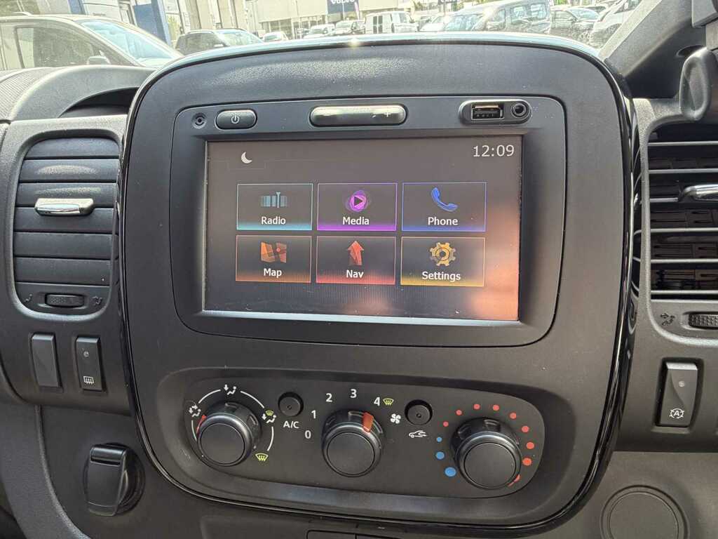 Vauxhall Vivaro Combi Van 1.6 Cdti 2900 Crew Van Euro 6 Ss Silver #22