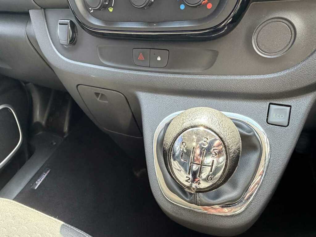 Vauxhall Vivaro Combi Van 1.6 Cdti 2900 Crew Van Euro 6 Ss Silver #24