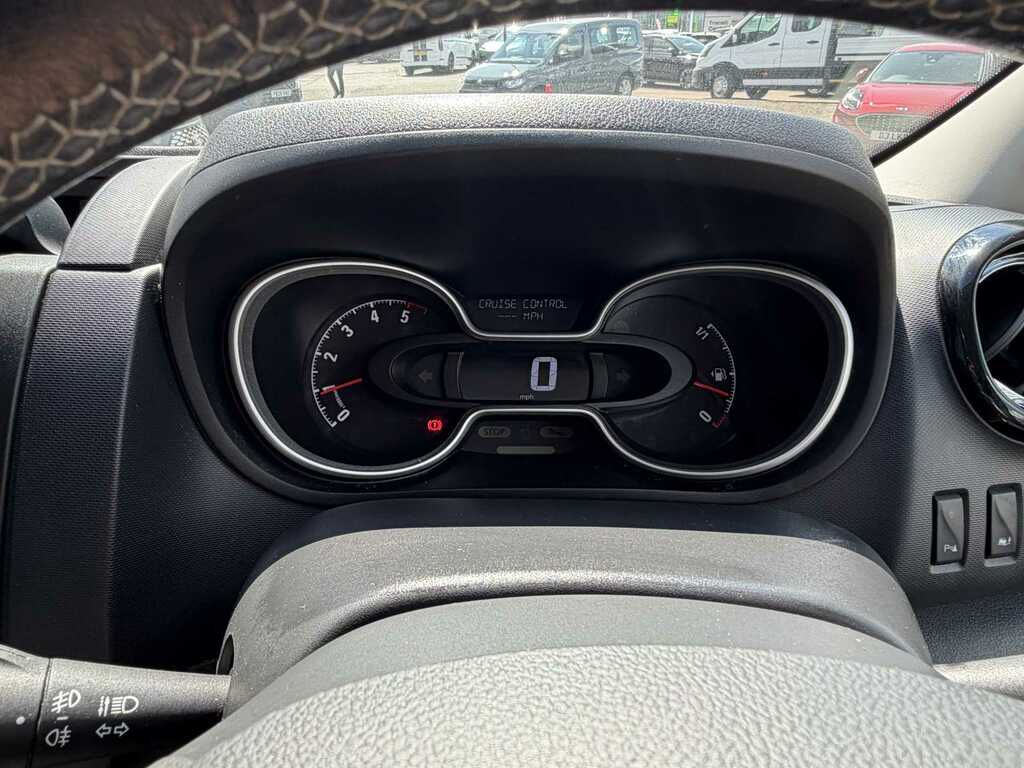 Vauxhall Vivaro Combi Van 1.6 Cdti 2900 Crew Van Euro 6 Ss Silver #19