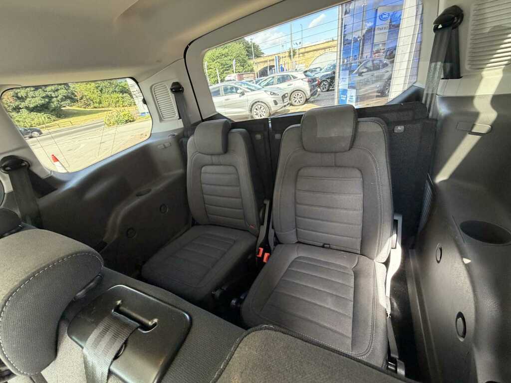 Ford Grand Tourneo Connect 1.5 Ecoblue 120 Active Powershift Orange #8