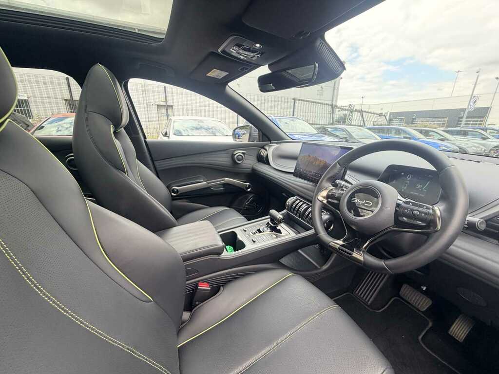 Byd Atto 3 150Kw Comfort 60Kwh Black #19
