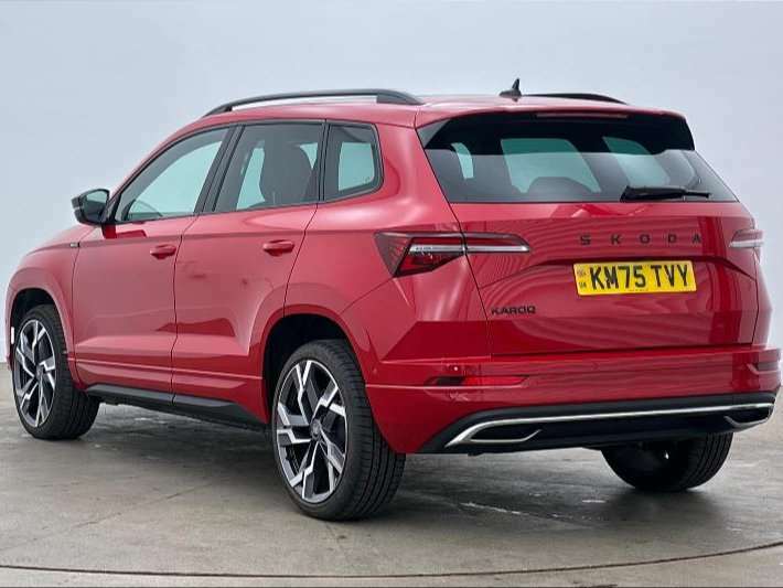 Skoda Karoq 1.5 Tsi Sportline Edition Dsg Red #3
