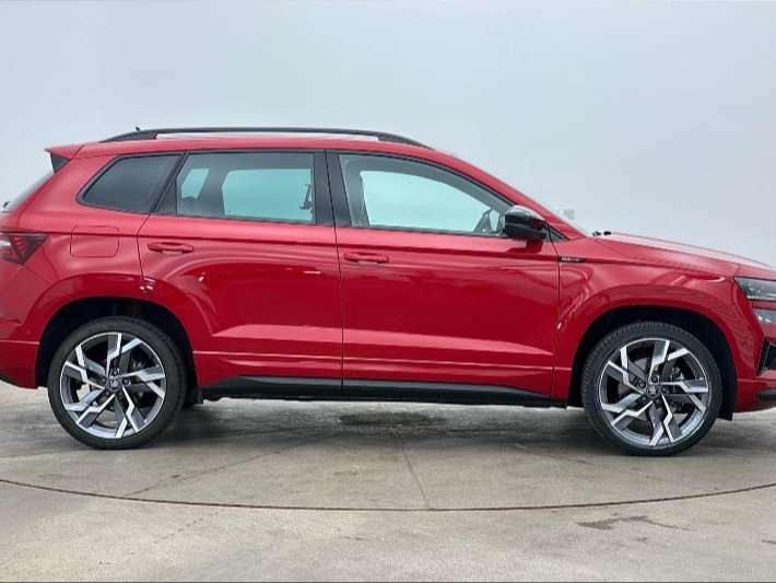 Skoda Karoq 1.5 Tsi Sportline Edition Dsg Red #4