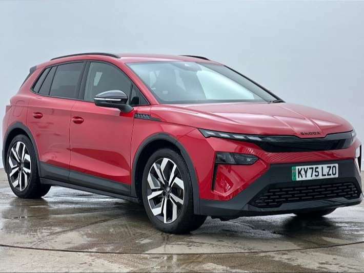 Skoda Elroq 210Kw 85 Sportline 82Kwh Red