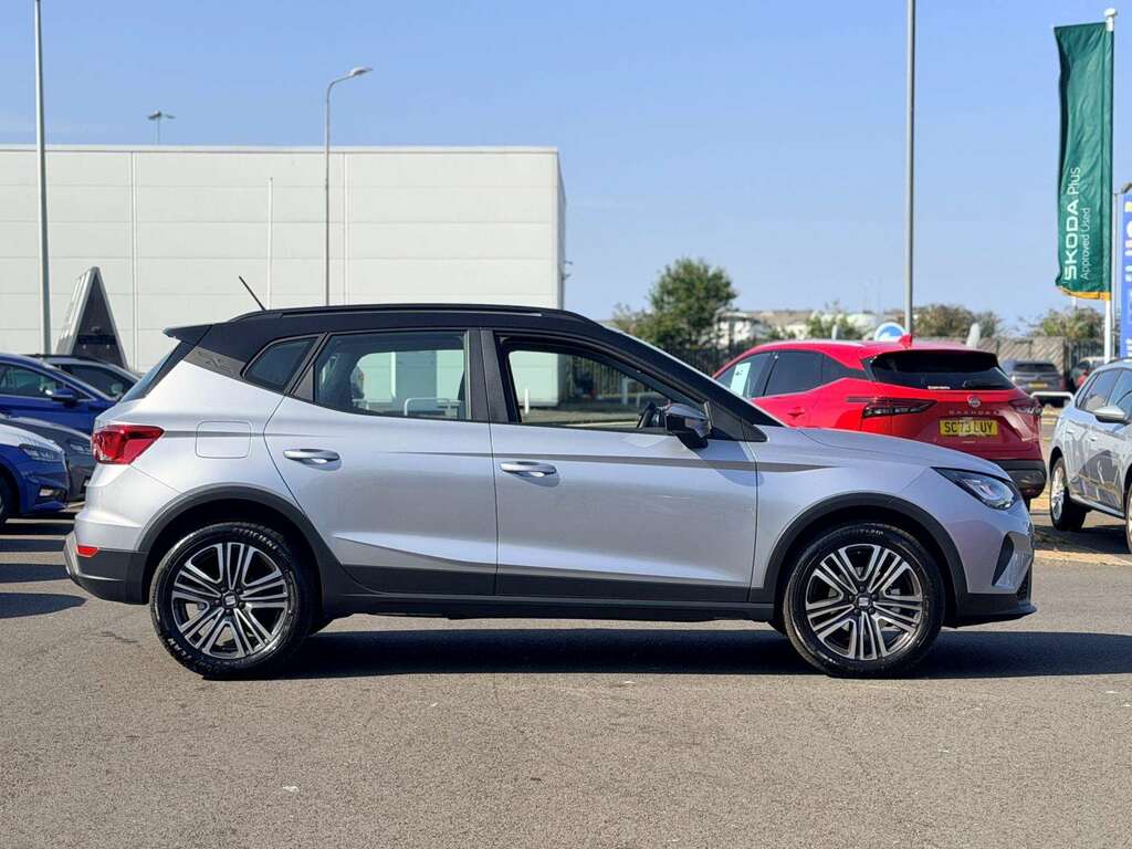 Seat Arona 1.0 Tsi 115 Se Technology Dsg Silver #4