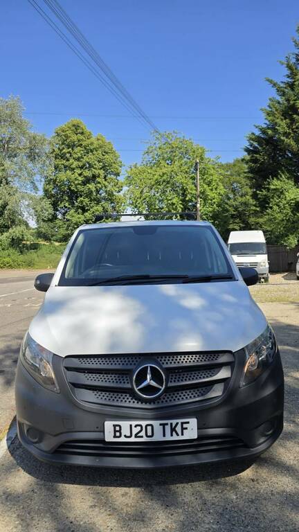 Mercedes-Benz Vito 114 Pure L2 136 White #8