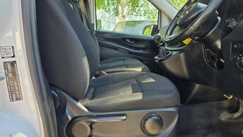 Mercedes-Benz Vito 114 Pure L2 136 White #18