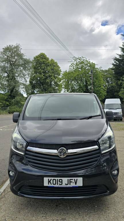 Vauxhall Vivaro 2700 1.6Cdti 120Ps Sportive H1 Van - 2019 19 KO19JFV Black #3
