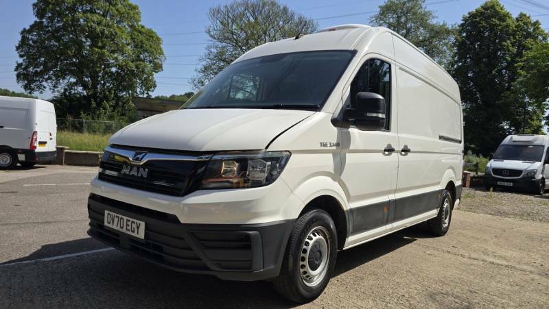 Volkswagen Crafter 2.0 3140D Fwd Vw Crafter Mwb - 2020 70 White #2
