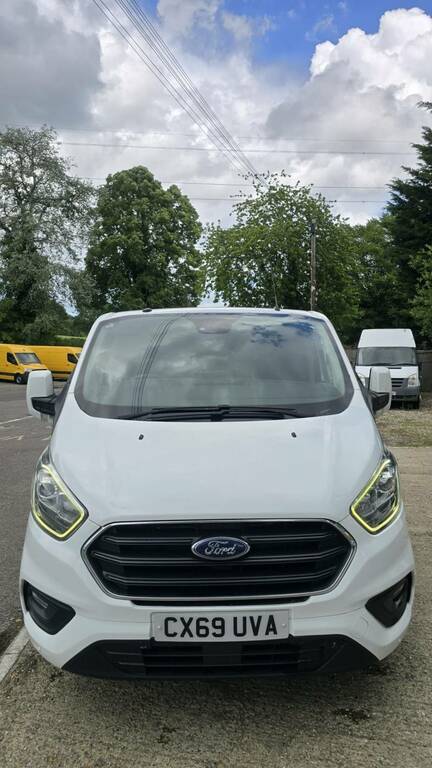 Ford Transit Custom 2.0 300 Ecoblue Limited L2 Lwb - 2019 69 CX69UVA White #4