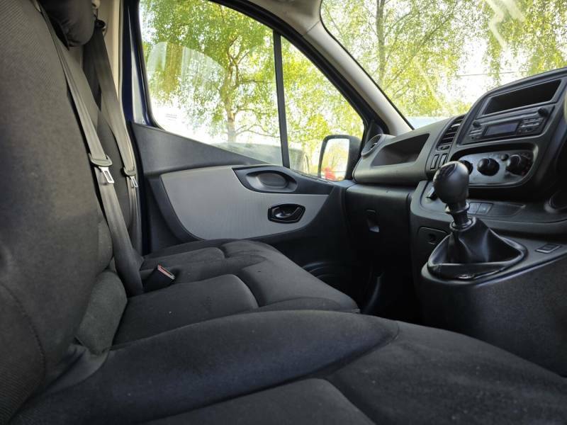 Renault Trafic 1.6 Dci 29 Business Swb Standard Roof Euro 6 White #20