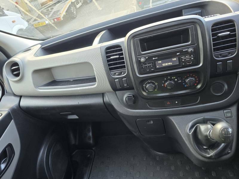 Renault Trafic 1.6 Dci 29 Business Swb Standard Roof Euro 6 White #16