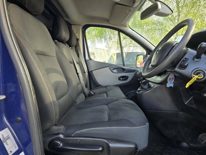 Renault Trafic 1.6 Dci 29 Business Swb Standard Roof Euro 6 White #19