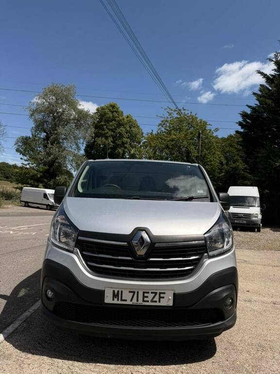 Renault Trafic 2L Business White #3