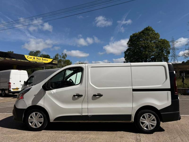 Renault Trafic 2L Business White #5