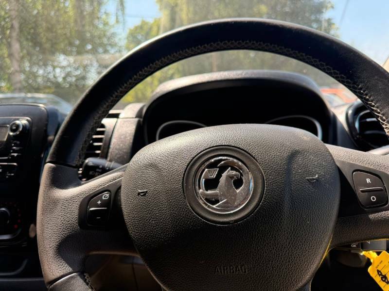 Vauxhall Vivaro Cdti 2700 Silver #10