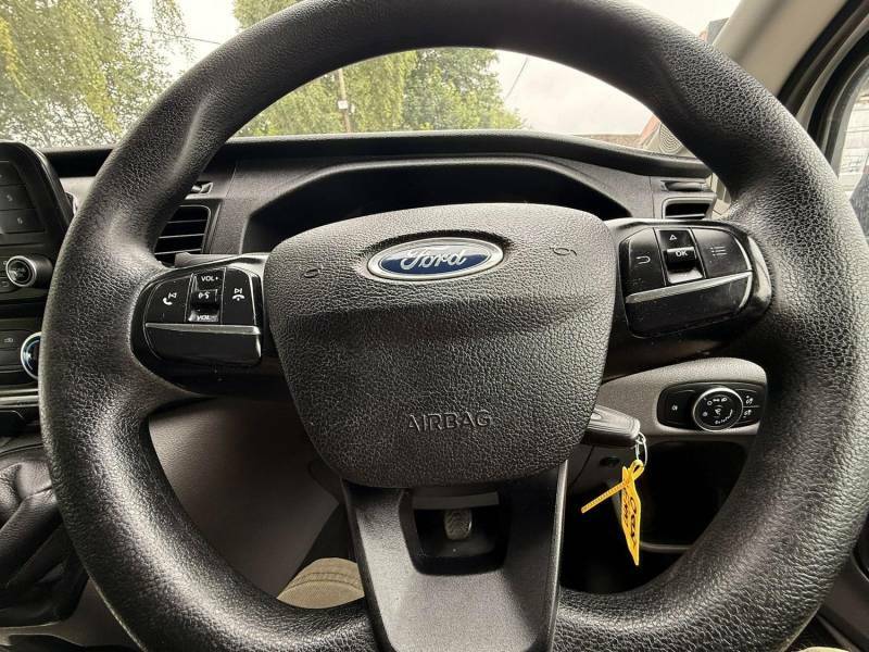 Ford Transit Custom Custom 320 2.0 130 Bhp Limited L1h1 Swb Double Cab Grey #15