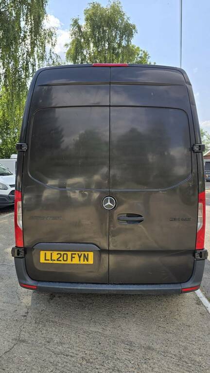 Mercedes-Benz Sprinter 2.1 316 Cdi White #12