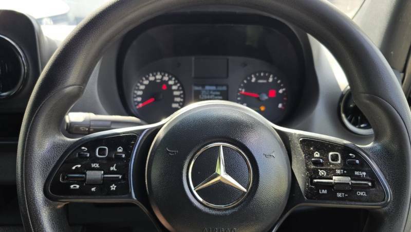 Mercedes-Benz Sprinter 2.1 316 Cdi White #26