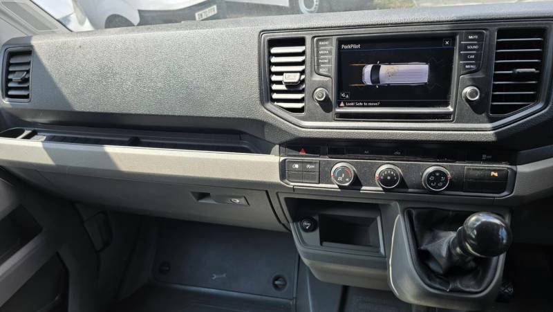 Volkswagen Crafter 2L Trendline White #18